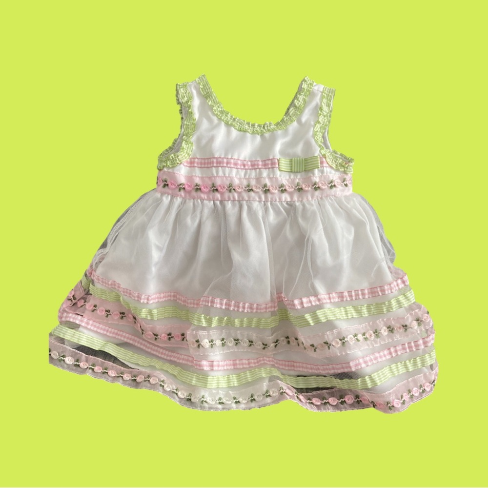 Baby Togs Infant dress SIZE 3-6 MO 💕💜💜🌸